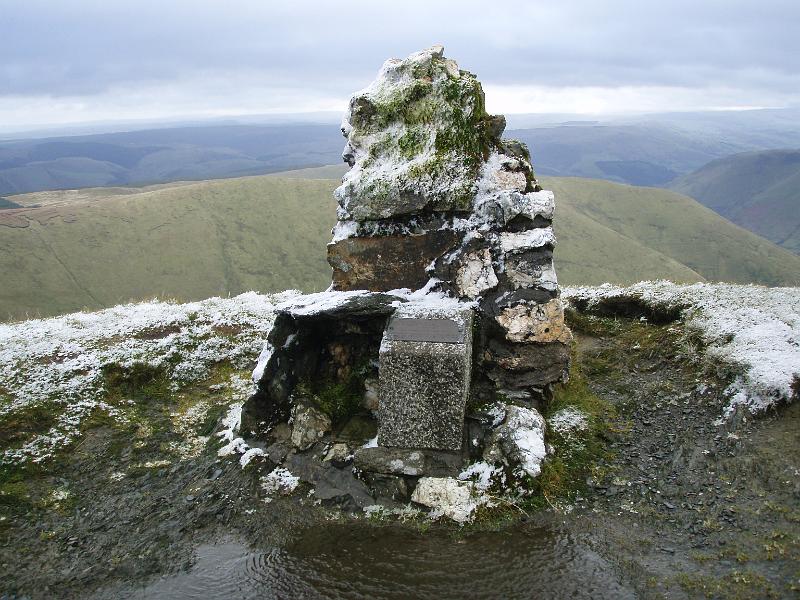 Memorial cairn.jpg